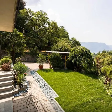 Rose House *